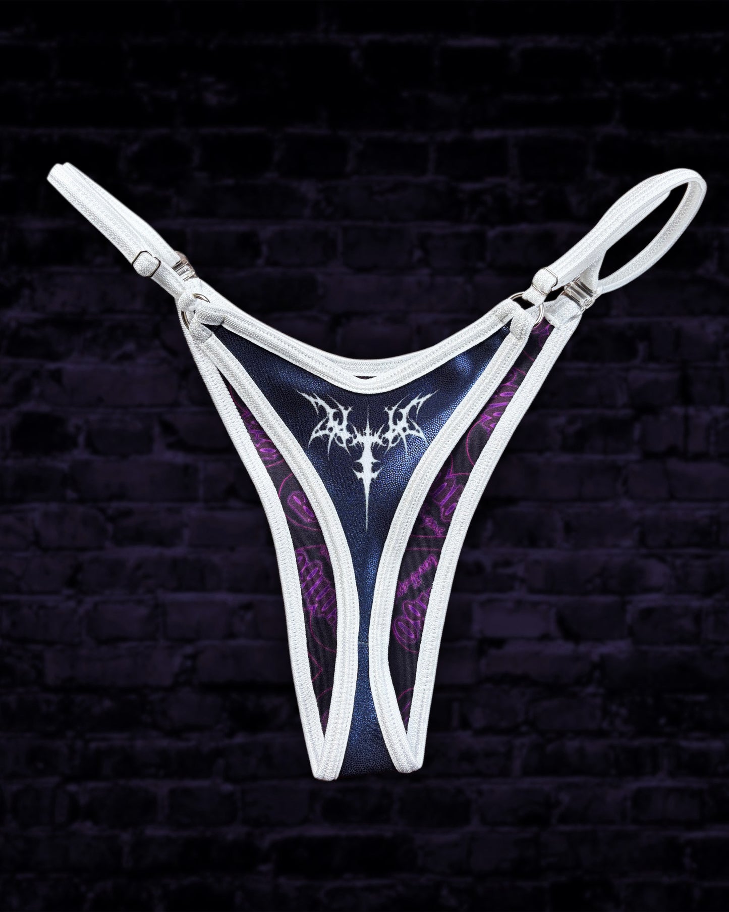 Nixie | Monochrome