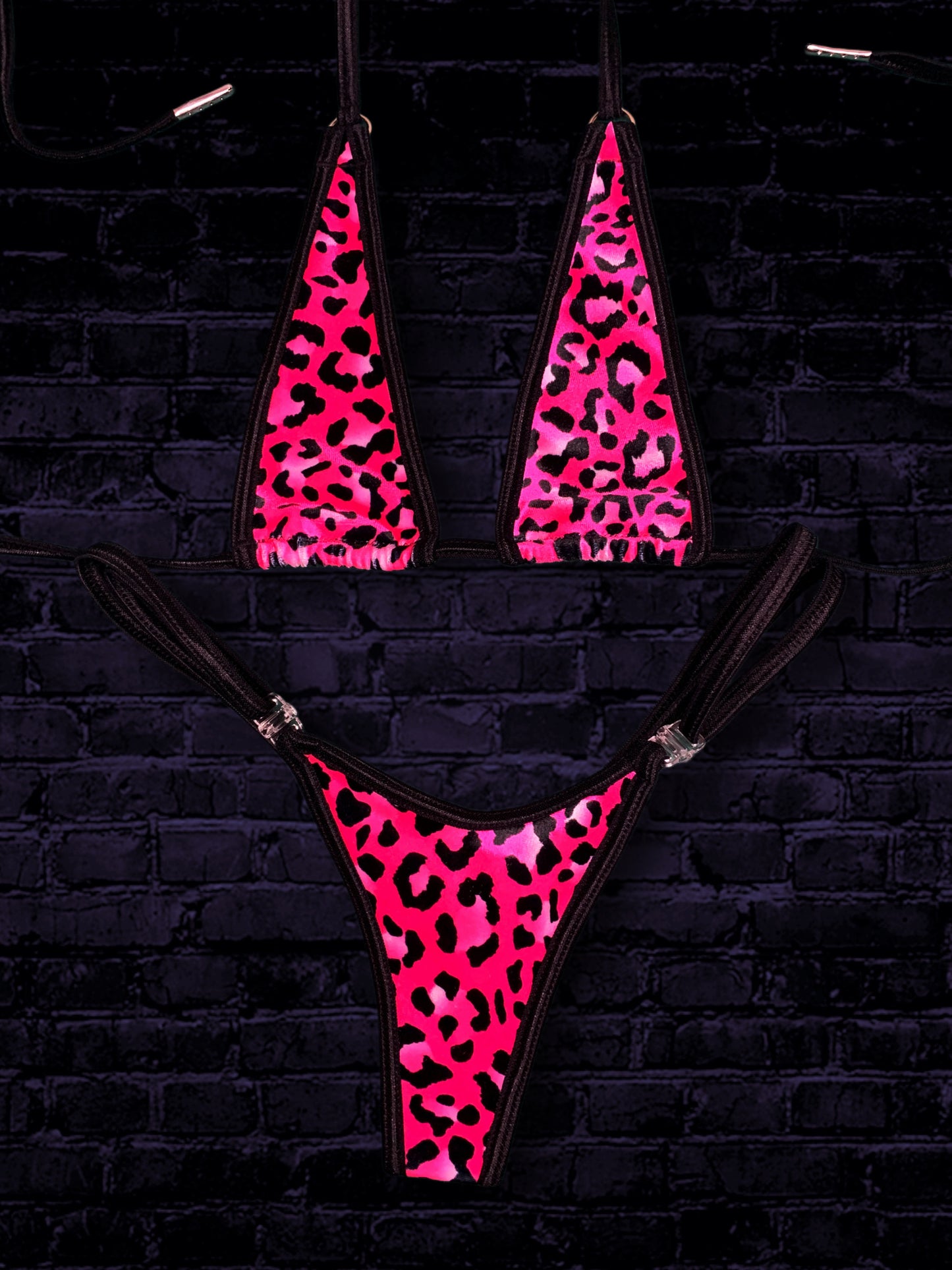 Cheetah Gurl | Velvet | UV