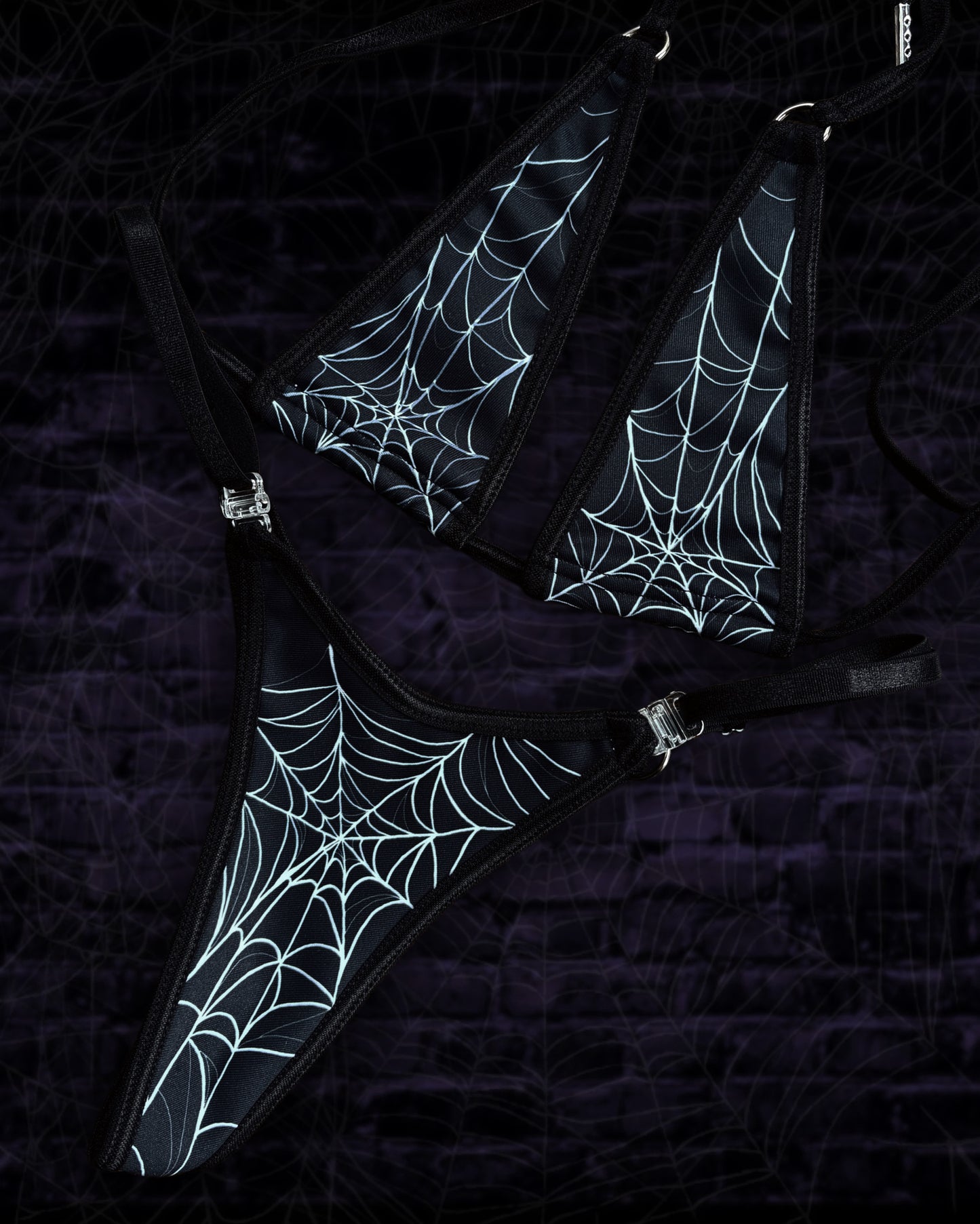 Arachne’s Kiss
